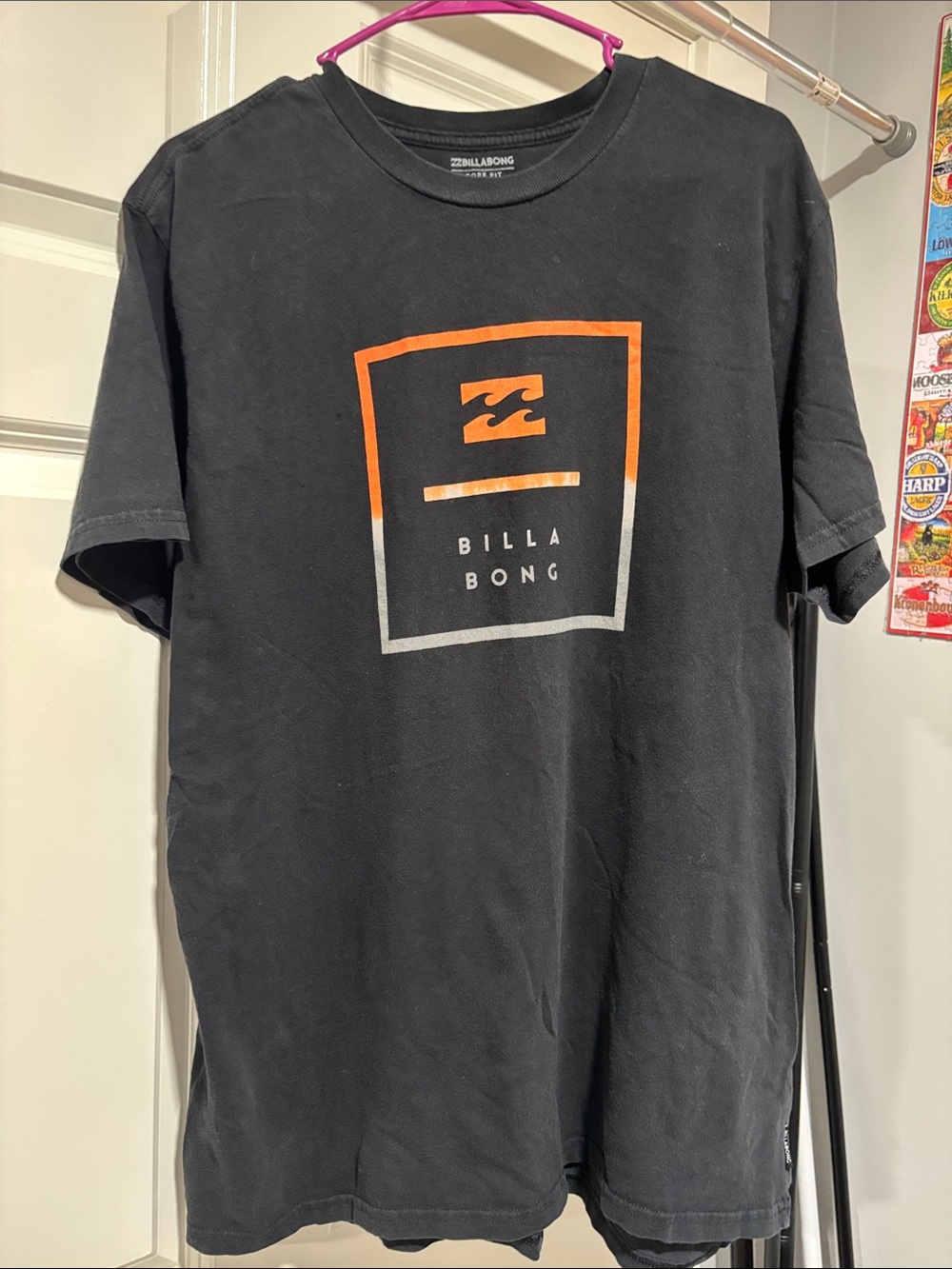 Billabong Black Short-Sleeve Logo Tee with Orange and Gray Graphic